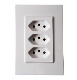 COJUNTO 3 TOMADAS 20A SEPARADAS  VIVAZ